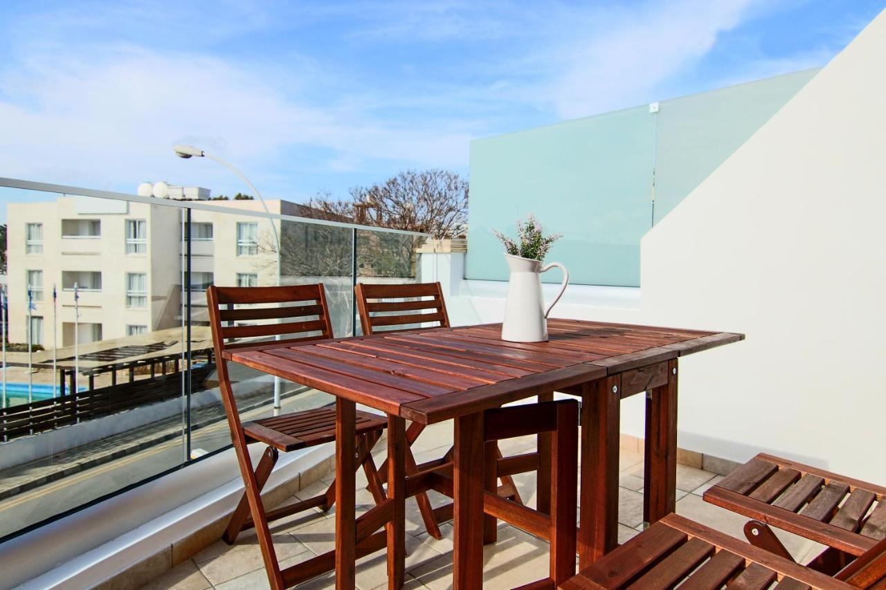 Phaedrus Living Seaside Junior Suite Lighthouse 63 Paphos Bagian luar foto